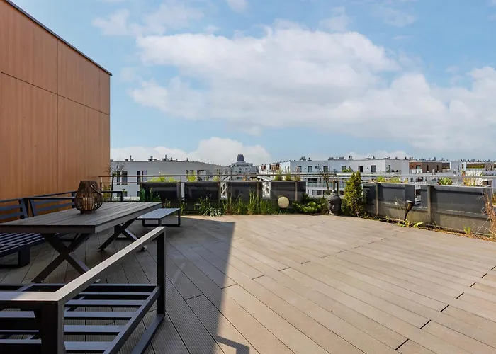 Royal Garden Apartment In Wilanow By Renters Prestige